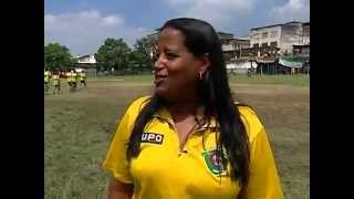 preview picture of video 'Com Estilo Agitado, Maristela Gomes Comanda Jovens Jogadores Do Tigres Rj.mpg'