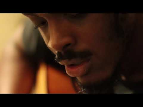 Tomi Thomas - Hopeless Romantic (Unplugged)