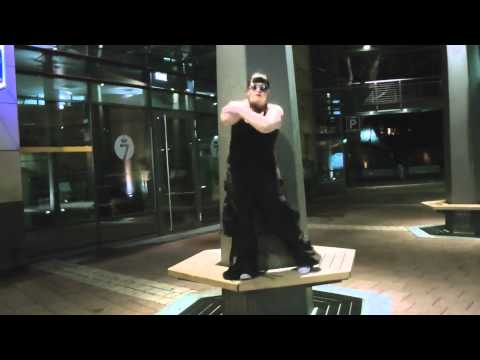 Unknown Industrial Dance. Xes & Mrs.Hate to Xotox Mechanisches Divine (Soman Remix)