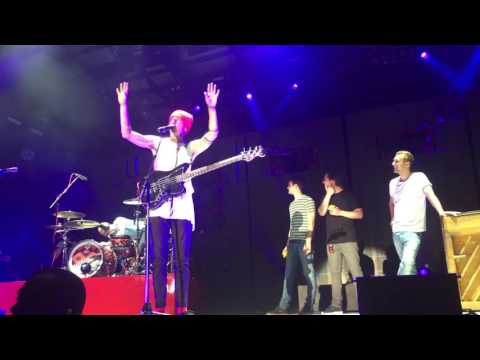 Josh Dun breaks drum head for the second time ever