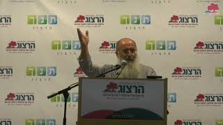 משה רבנו כדמות היסטורית | הרצאה של הרב שרקי בימי העיון בתנ"ך של מכללת הרצוג תשע"ט (הרב אורי עמוס שרקי) - התמונה מוצגת ישירות מתוך אתר האינטרנט יוטיוב. זכויות היוצרים בתמונה שייכות ליוצרה. קישור קרדיט למקור התוכן נמצא בתוך דף הסרטון