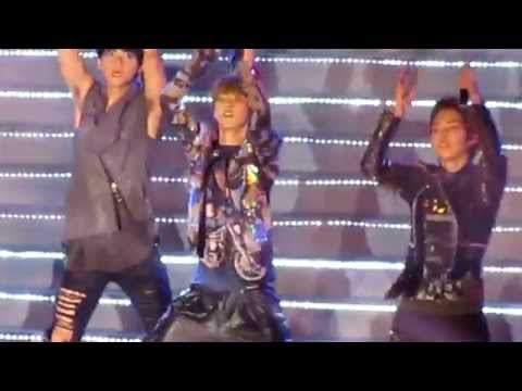 120908 EXO-M ANGEL LUHAN FOCUS