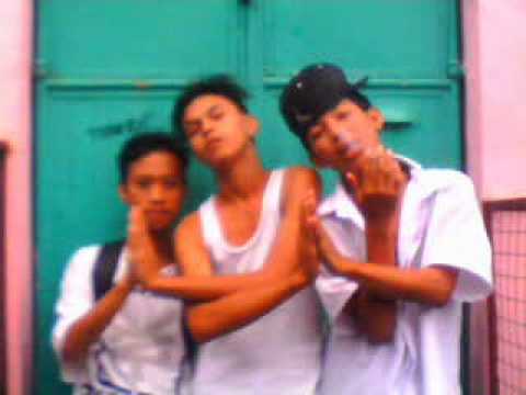 Estranghero Feat Mike Kosa   Mahiwagang Usok