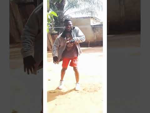 B saint ft Ralycia _-_ Trovo - Charlino le génie Officiel danseur