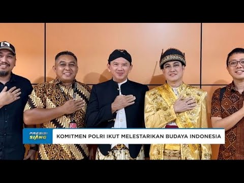 POLRI PERSEMBAHKAN MINIATUR CANDI BAJANGRATU DI PAGELARAN KETOPRAK TIM
