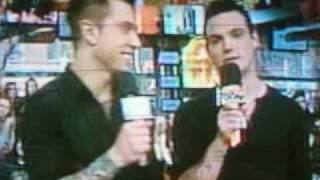 Stereos Over and over