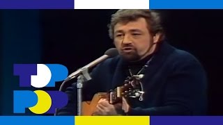 Cornelis Vreeswijk - De bekommerde socialist (Live) • TopPop