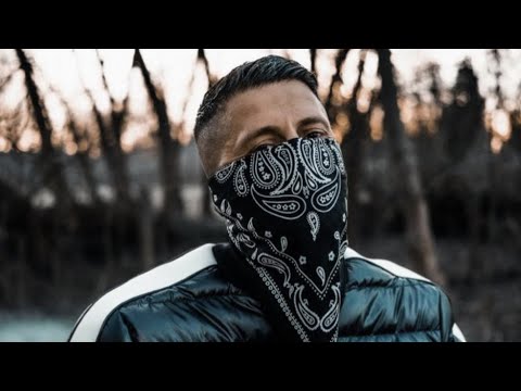 AK AUSSERKONTROLLE feat. NGEE - All diese Jahre