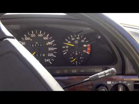 Mercedes 560SEL 10.0:1 Engine Rev, 4k RPM.