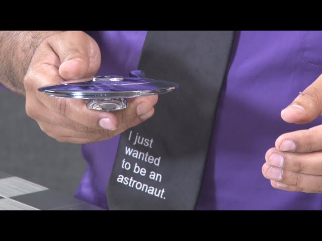 Vídeo relacionado con Star Trek: The Original Series USS Enterprise NCC-1701 Cortador de pizza