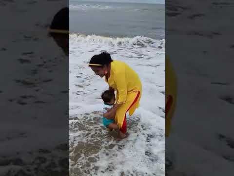 Marina Beach Chennai! Srihan's first beach experience! # Family vlogs with Gauri Singh