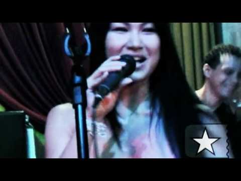 Sambasonics toca "Babulina" no Gazie a Dio - Arquivo Radar Showlivre 2005 1/3