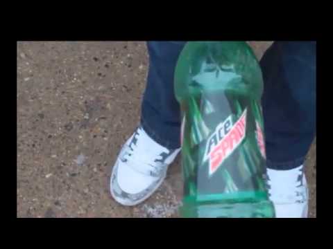 Insignia by Eric Ross - www.MJMMagic.com