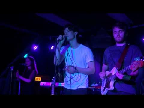 Tellef Raabe "Flying On The Ground" 25.05.2016 FluxFM Bergfest FluxBau Berlin 1/3