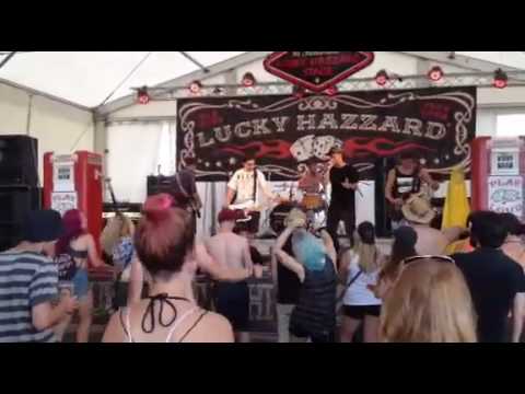 East Clintwood - East Clintwood - Every Minute live (Mighty sounds 2016)