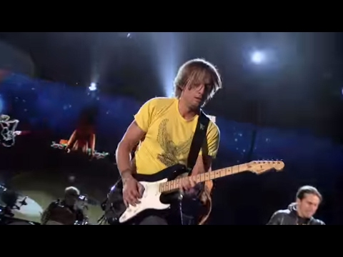 45th Annual CMA Awards - Watch it Nov 9 on ABC | CMA Awards 2011 | CMA