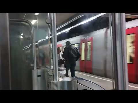 RET metro train entering Rotterdam Blaak interchange