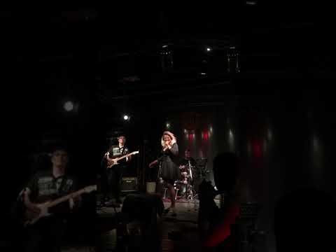 Romanita & The Vintage Band- Cea mai frumoasa vara- live @ Hard Rock Cafe