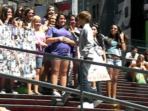 Justin Bieber on Times Square