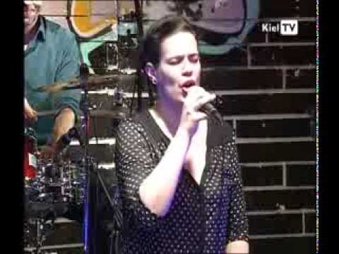 Nina Reloaded Band: Don't Let Me Be Lonely Tonight (Kiel TV 25 01 2014)