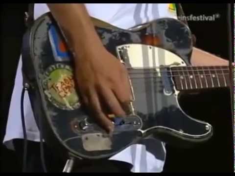 Joe Strummer and the Mescaleros [Bankrobber live 1999] 1080p HD