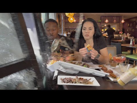 車がヒューストンのレストランに衝突、インフルエンサーのテーブルに直撃 (Car Crashes Into Houston Restaurant and Strikes Table of Influencers)