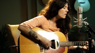 Lilly Hiatt | I Wanna Go Home