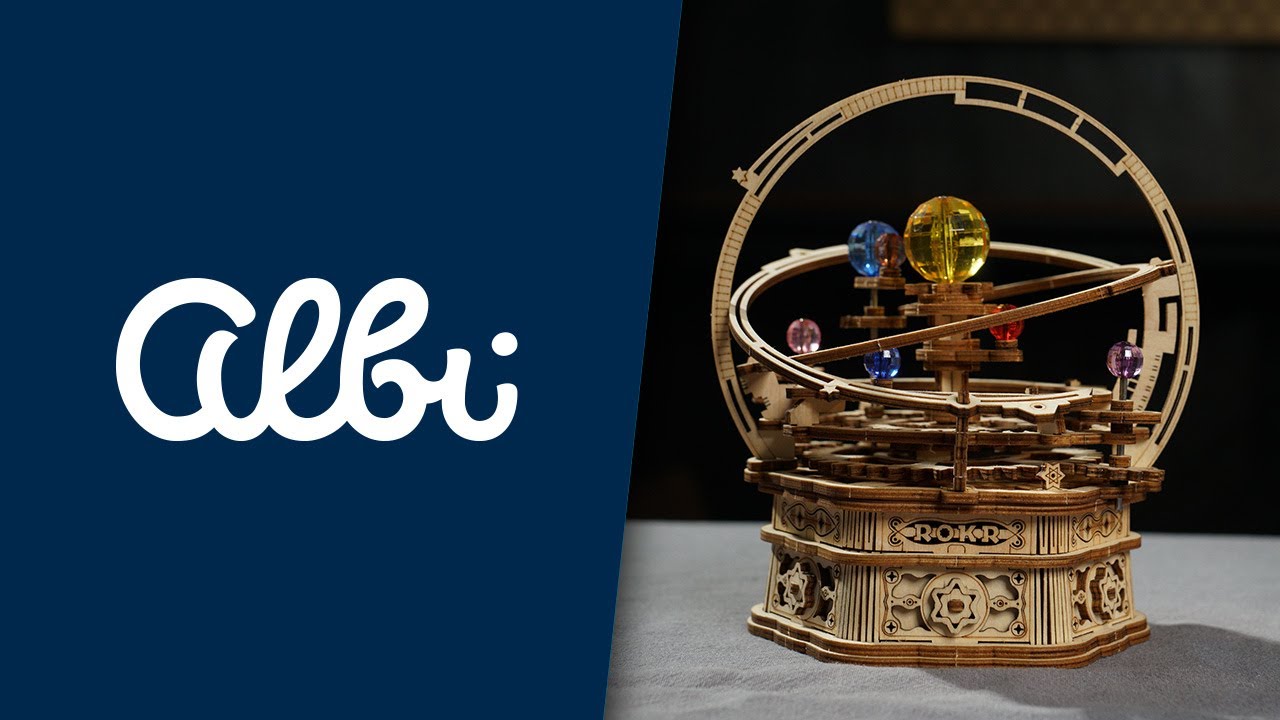 Hrací skříňka - Hvězdná soustava - představení