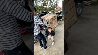 Download lagu Mari bawa pulangg #videoshort #viralvideo  #bayigemeslucu #youtubeshorts #viral #lemaripakaianmurah mp3