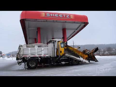 2-1-2021 Ephrata, Pa - Heavy Sleet Makes for Dangerous Roadway Conditions During Winter Storm Orlena