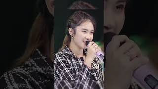 Download lagu Dike Sabrina - Yang Penting Happy mp3