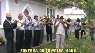preview picture of video 'Fanfara de la Valea Mare - La casa padurarului'