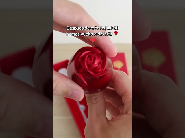 Vídeo relacionado con Regalos Originales Cumpleaños para Mujer, Rosa Eterna Natural con Collar de Plata 925 y Oso Rosa, Ideas Regalo Cumpleaños para Mujer Madre Novia Esposa Mama, Regalo Aniversario Pareja Boda Mujer