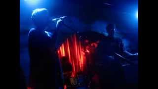Flowers - Drag Me Down (Live @ The Shacklewell Arms, London, 04/08/13)