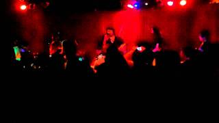 Margot &amp; the Nuclear So and So&#39;s -- Let&#39;s Paint Our Teeth Green