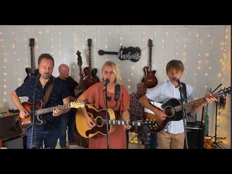 I'm a Lonesome Fugitive - The French Family band featuring Sonny French