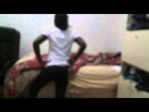 Me dancing to "I LIKE THE WAY SHE MOVE" - DJ LIL MAN FT. 40 CAL