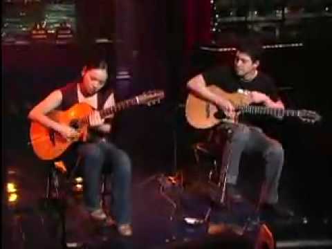 Rodrigo y Gabriela - Diablo Rojo (Live on The Late Show with David Letterman)