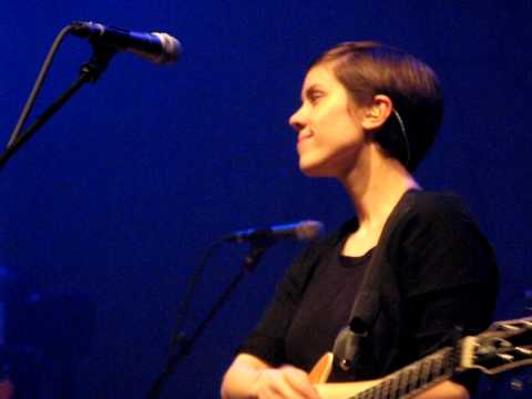 18/24 Tegan & Sara - Not Polygamists Style, Friendship Style + The Con @ Royal Oak Theatre, Detroit
