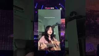 Download lagu Song : Hitamku - Andra and the backbone #hitamku #andraandthebackbone #covergitar  #laguviral mp3