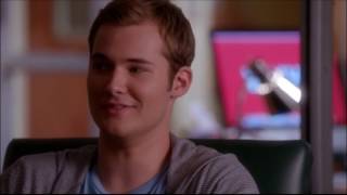 Glee - Sue, Roz, Tina and Quinn ask Darrell about his relationship with Becky 6x03 video