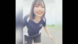 運動する格好で揺らしまくる美人なお姉さん