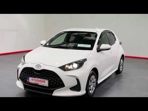 Toyota Yaris HYBRID 1.5L PETROL AUTOMATIC - REVERS - Image 2