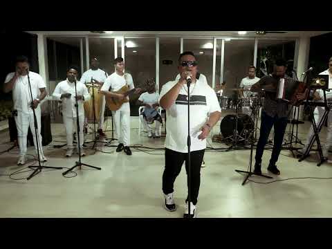 Como Duele El Frio - Erick Escobar (En Vivo)