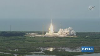 Boeing's Starliner launches from Cape Canaveral