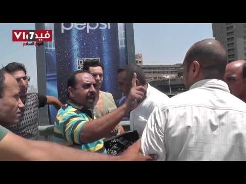 شاب مصري يرتدى زى منتقبة لتشويه المنقبات