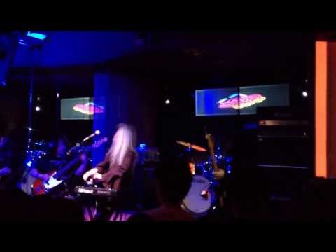 Acid Mothers Temple & The Space Paranoid - Paranoid (Black Sabbath cover)