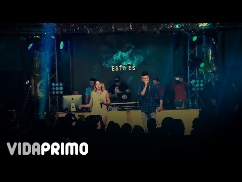 Srta. Dayana - Es Amor ft. Divan [Live]