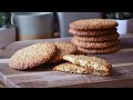A Delicious And Crunchy Sesame Cookie Recipe