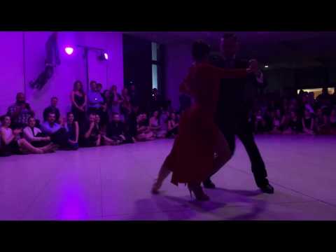  Neri Piliou  and  Yanina Quiñones  are  dancing  to  the  tango  "  El Tigre Millan  "  by  Juan D'Arienzo  at  Athens TangoLovers  in  2017